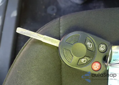 2017 Ford Focus Se z USA, uszkodzony, nr VIN 1FADP3F21HL295116